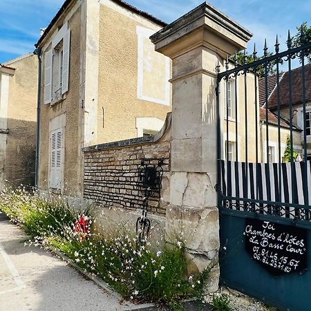 ホテル La Basse Cour Tanlay エクステリア 写真